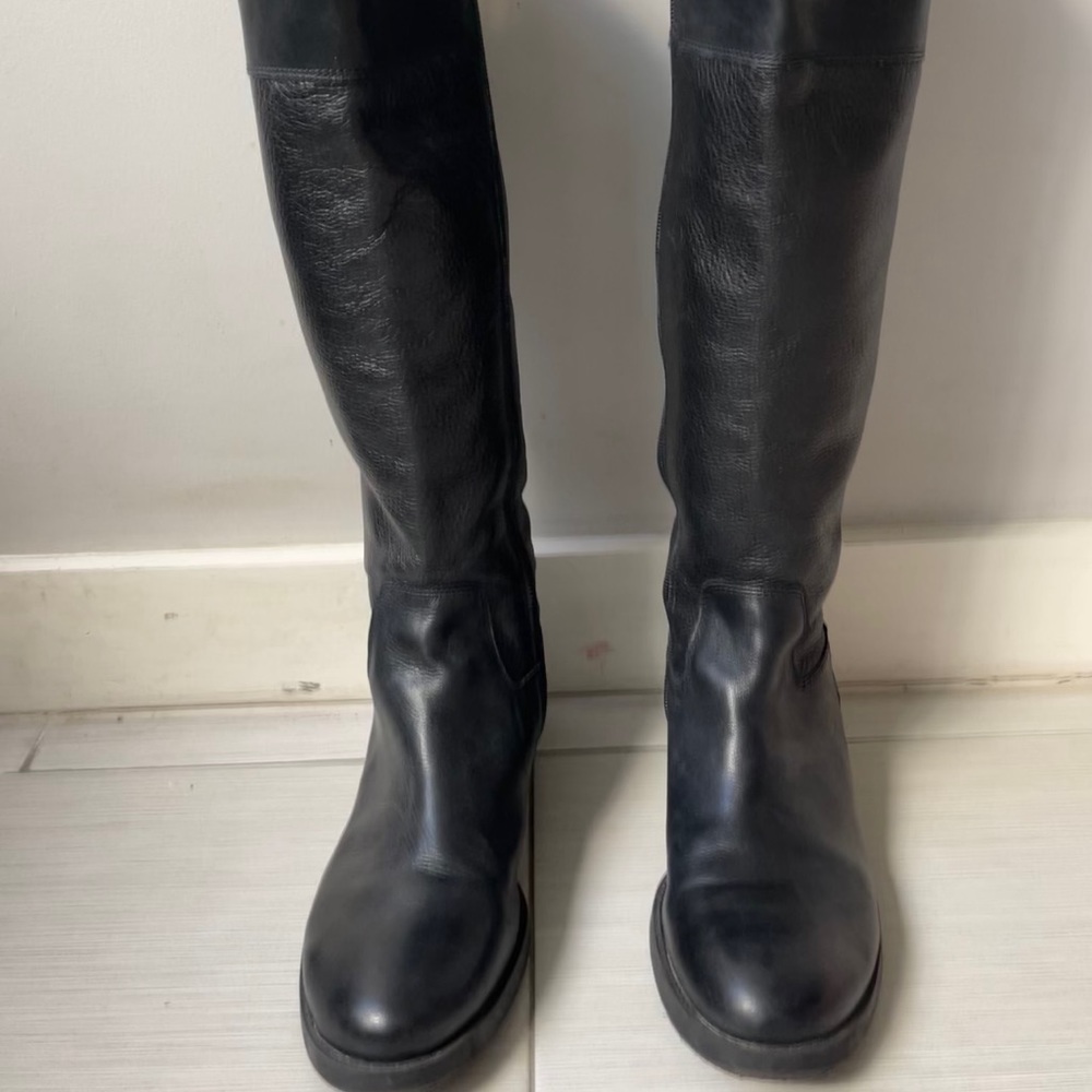 Vince Canute Fabian boots 8.5